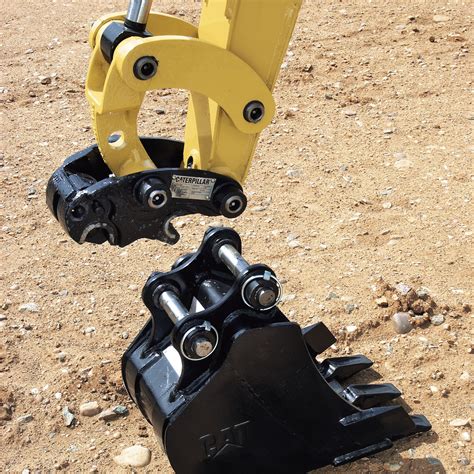 mini excavator hydraulic coupler|cat 305 quick coupler.